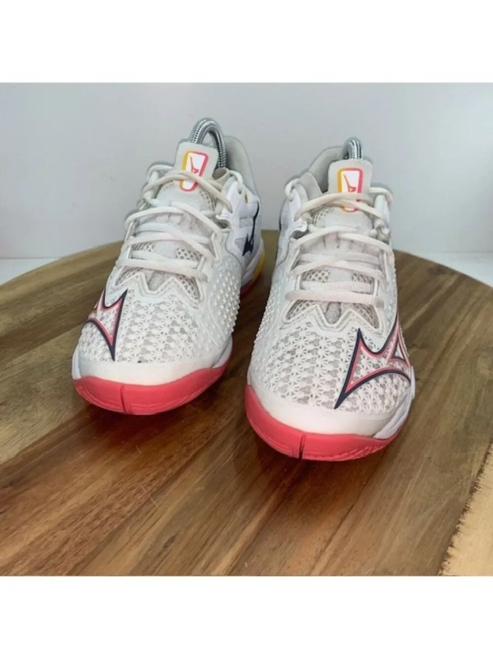 Mizuno Wave Exceed Tour-6 Sneaker Womens 7.5 White Pink Tennis Pickleball Shoe